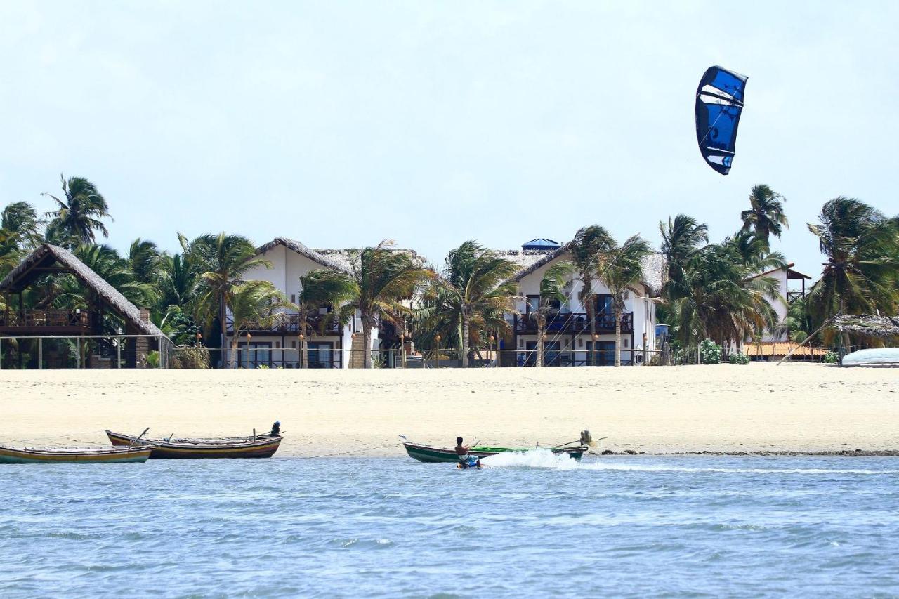 Ap. Peixe Boi Pe Na Areia Com Vista Frontal E Total Para O Mar Barra Grande  Exterior photo